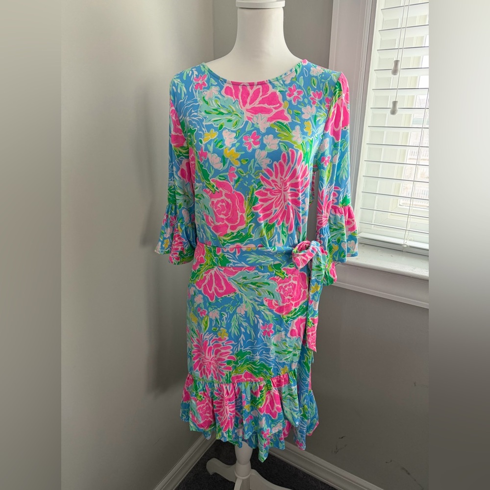 NWT Lilly Pulitzer Kassi Wrap Ruffle
Dress Size L - Picture 4 of 5
